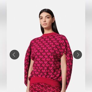 *NWT* Versace Wool La Greca cape